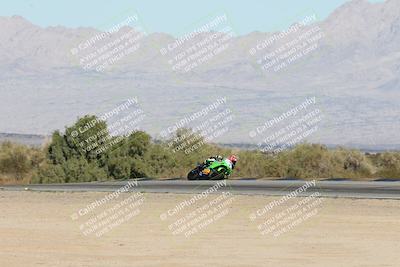 media/Dec-07-2025-CVMA (Sun) [[3e7d2de5dc]]/Race 8-Middleweight Shootout/